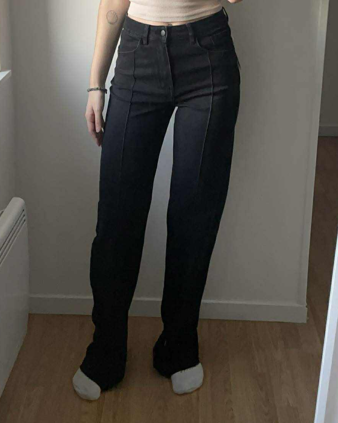 Jean ultra long noir ourlets