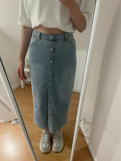 JUPE MI-LONGUE EN JEAN