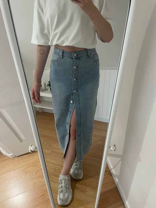 JUPE MI-LONGUE EN JEAN