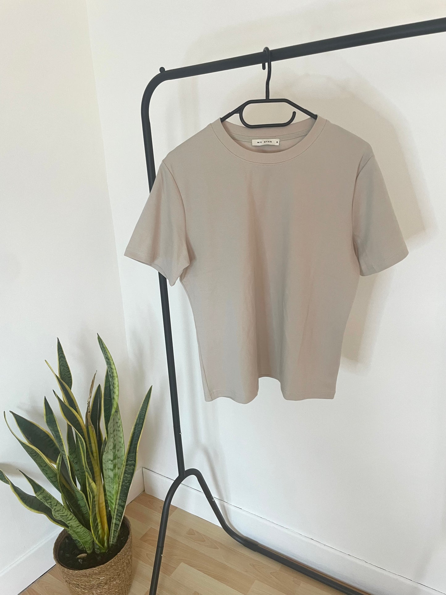 T-shirt beige