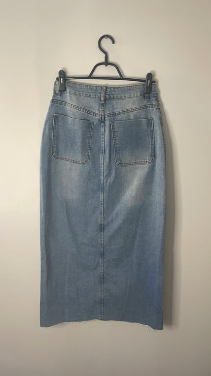 JUPE MI-LONGUE EN JEAN
